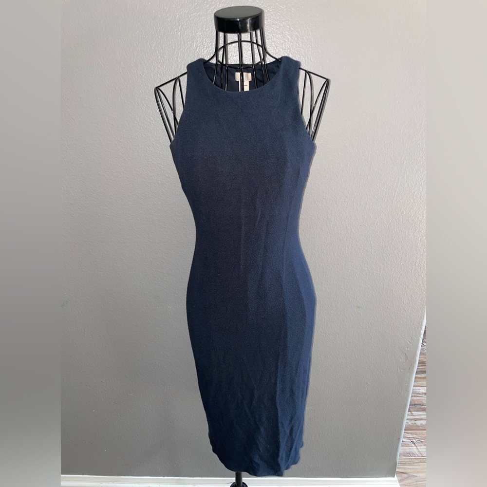 Stretchy below the knee dress